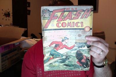 Flash Comics 10 Front